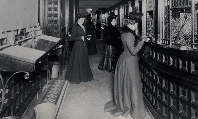 Women in Bank