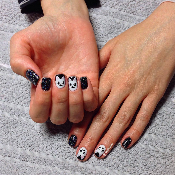 Black And White Manicure Design/nailsonmeInstagram